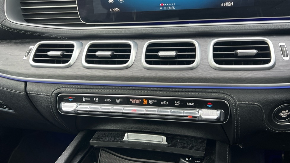 Used Mercedes-Benz GLE 2022 for sale - 76921943: Photo 42