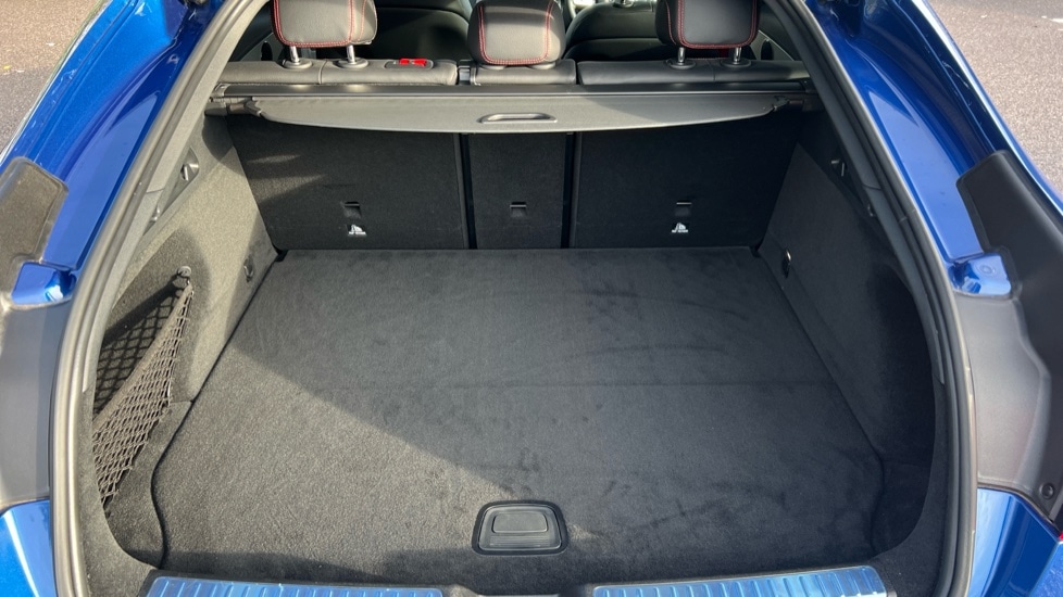 Used Mercedes-Benz GLC 2022 for sale - 76297523: Photo 17