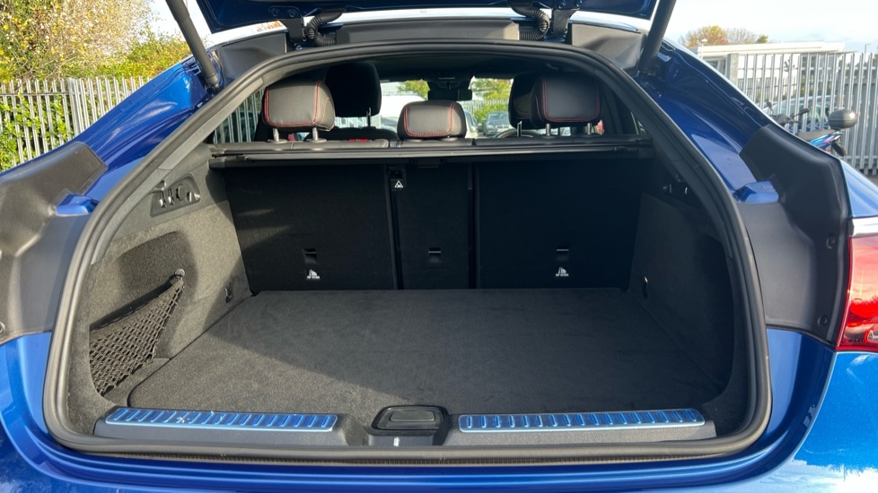 Used Mercedes-Benz GLC 2022 for sale - 76297523: Photo 18