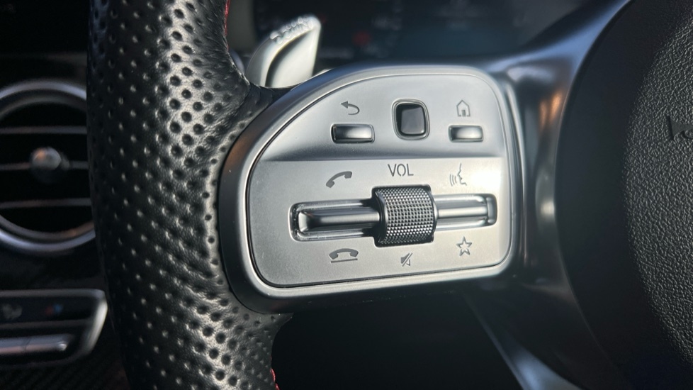 Used Mercedes-Benz GLC 2022 for sale - 76297523: Photo 37