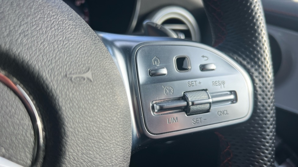 Used Mercedes-Benz GLC 2022 for sale - 76297523: Photo 39
