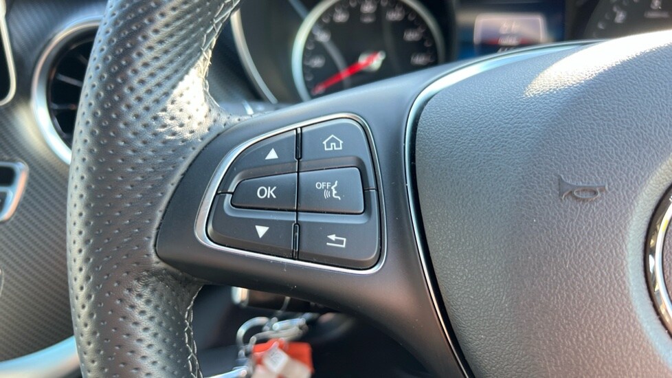 Used Mercedes-Benz V-Class 2024 for sale - 76244453: Photo 36