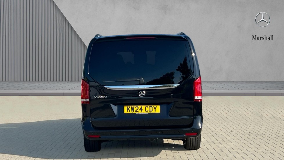 Used Mercedes-Benz V-Class 2024 for sale - 76244453: Photo 7