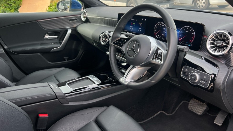 Used Mercedes-Benz A-Class 2024 for sale - 75943248: Photo 3