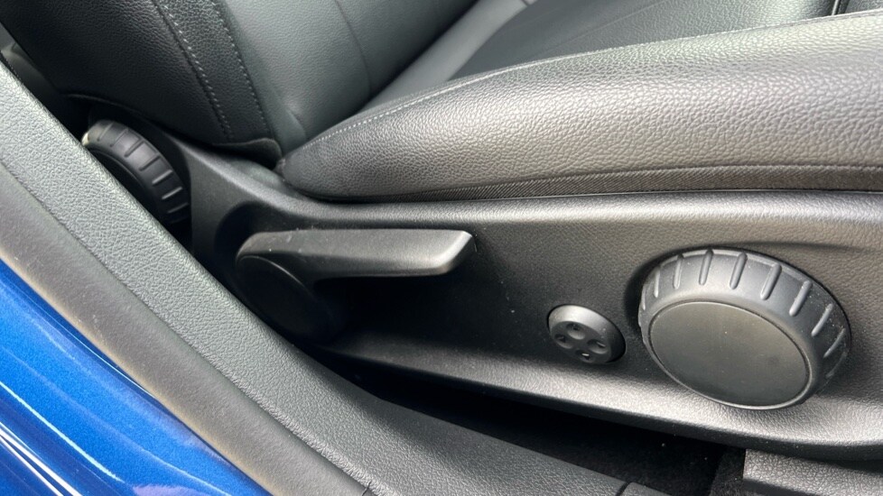 Used Mercedes-Benz A-Class 2024 for sale - 75943248: Photo 32