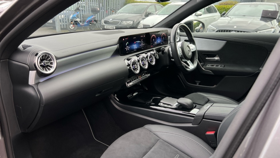 Used Mercedes-Benz A-Class 2022 for sale - 76552566: Photo 11