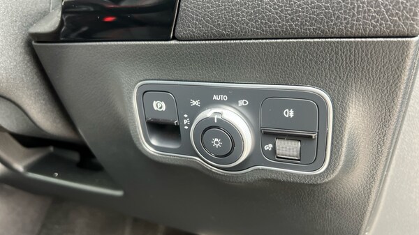 Used Mercedes-Benz EQA 2021 for sale - 76196098: Photo 35