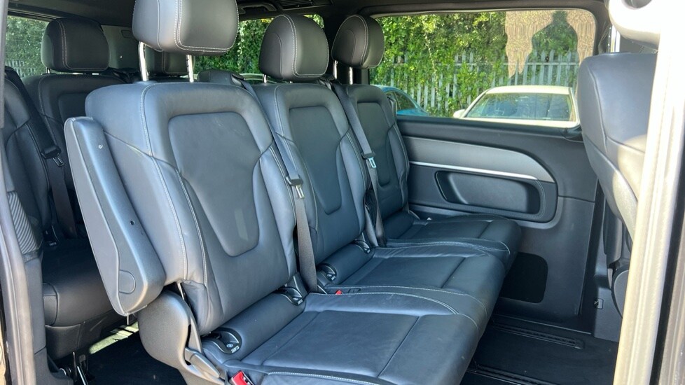 Used Mercedes-Benz V-Class 2024 for sale - 76062150: Photo 15