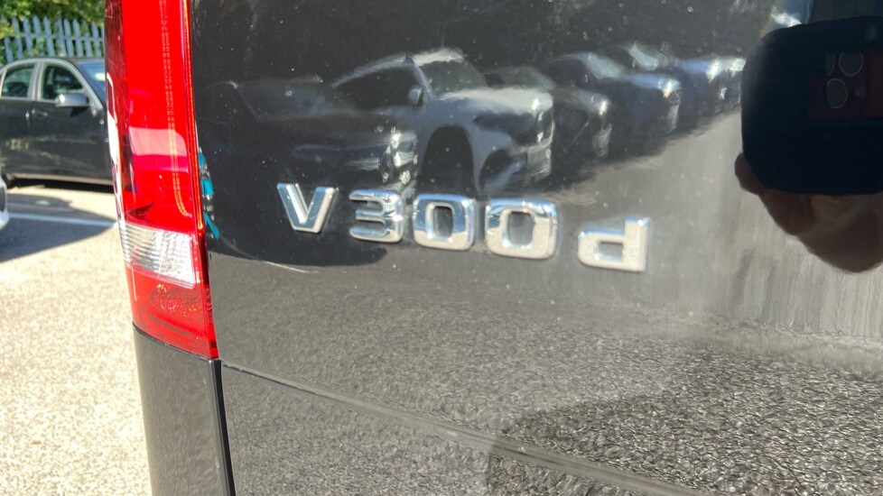 Used Mercedes-Benz V-Class 2024 for sale - 76062150: Photo 22