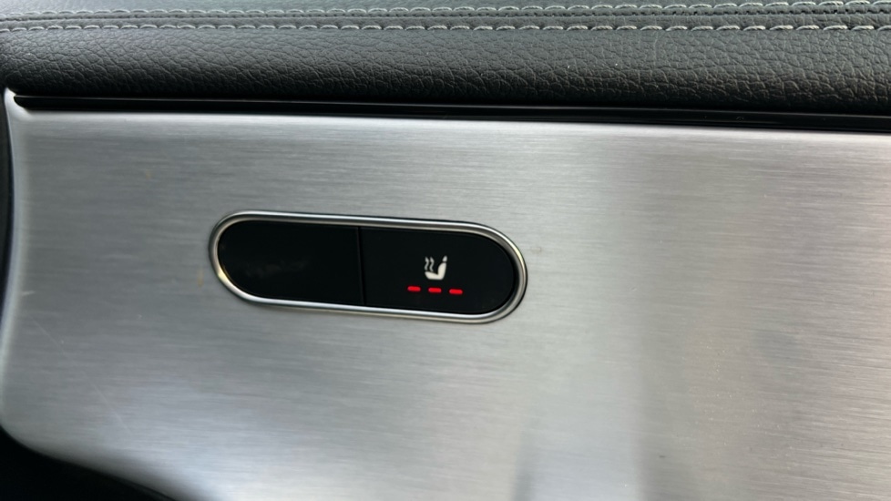 Used Mercedes-Benz CLA 2022 for sale - 76888852: Photo 31