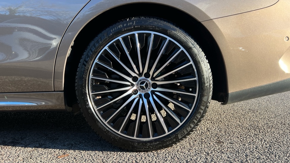 Used Mercedes-Benz E Class 2025 for sale - 76960230: Photo 26