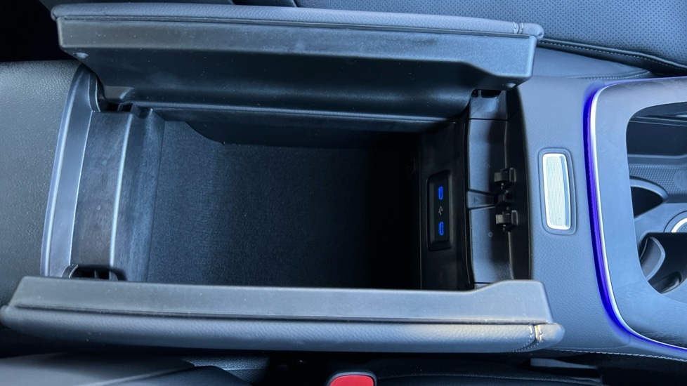 Used Mercedes-Benz E Class 2025 for sale - 76960230: Photo 43