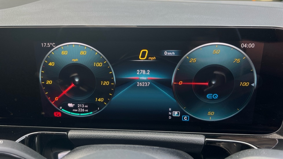 Used Mercedes-Benz EQA 2022 for sale - 76124702: Photo 16