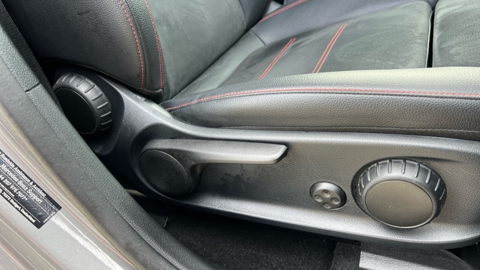 Used Mercedes-Benz EQA 2022 for sale - 76124702: Photo 32