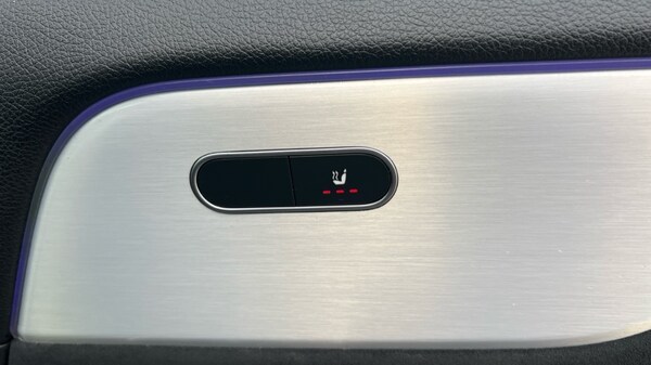 Used Mercedes-Benz EQA 2022 for sale - 76124702: Photo 33