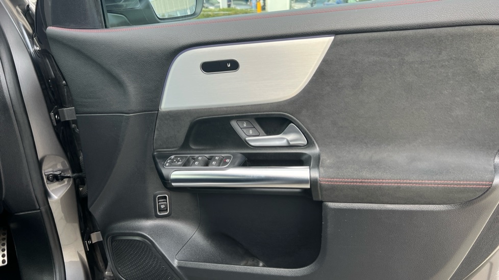 Used Mercedes-Benz EQA 2022 for sale - 76124702: Photo 34