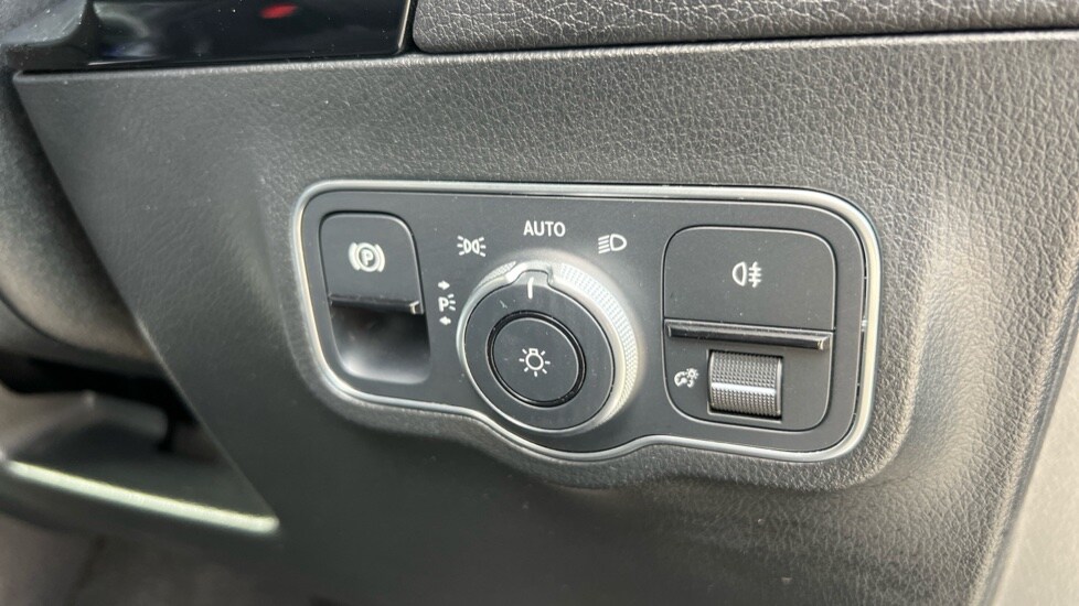 Used Mercedes-Benz EQA 2022 for sale - 76124702: Photo 35