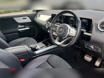 Used Mercedes-Benz EQA 2022 for sale - 76124702: Photo 3