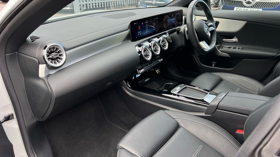 Used Mercedes-Benz CLA 2024 for sale - 75910601: Photo 11
