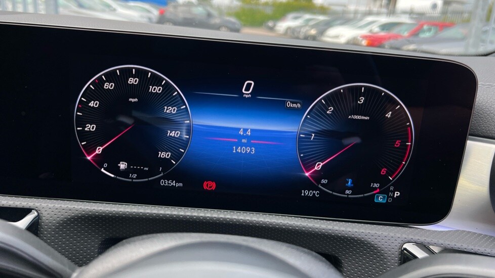Used Mercedes-Benz CLA 2024 for sale - 75910601: Photo 16
