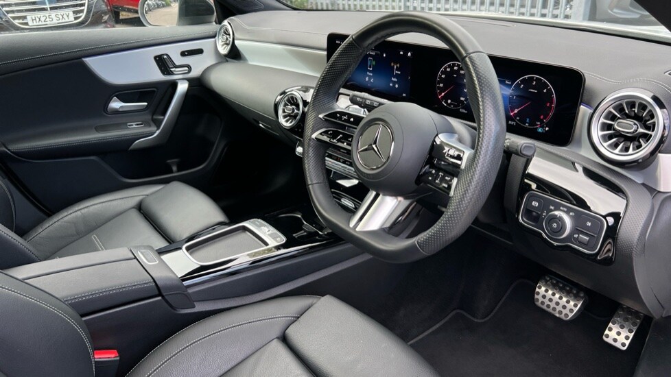 Used Mercedes-Benz CLA 2024 for sale - 75910601: Photo 3