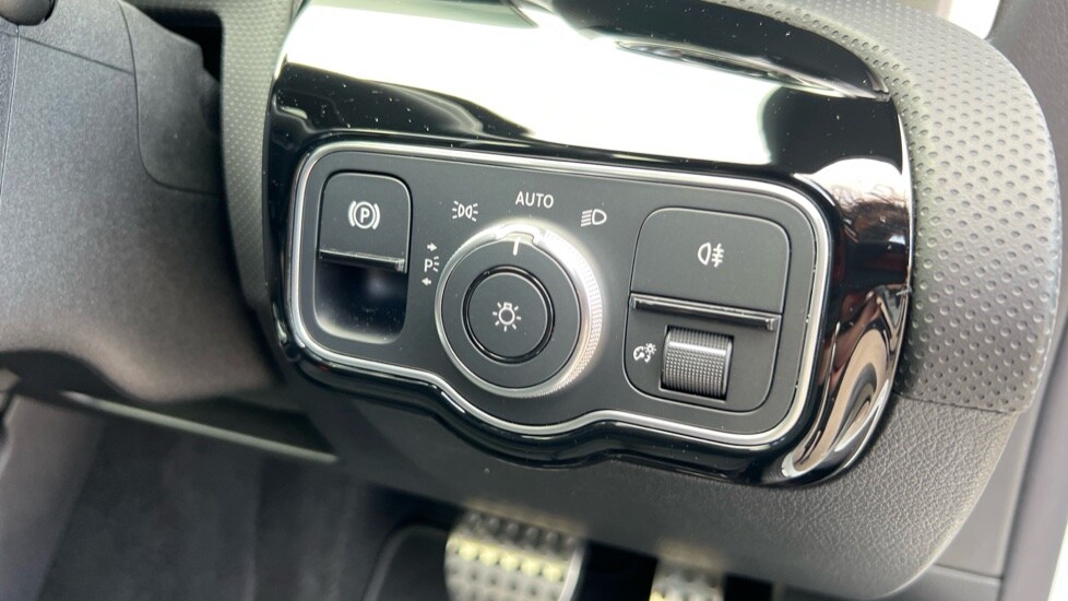 Used Mercedes-Benz CLA 2024 for sale - 75910601: Photo 36