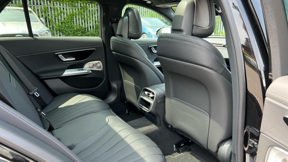 Used Mercedes-Benz E Class 2025 for sale - 75509794: Photo 24