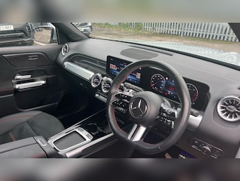 Used Mercedes-Benz GLB 2024 for sale - 76458886: Photo