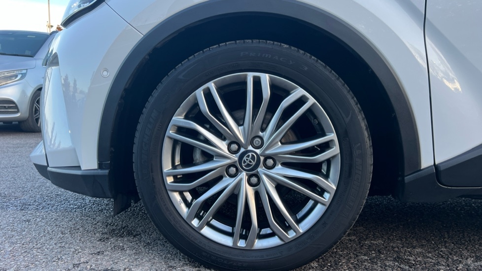 Used Toyota C-HR 2023 for sale - 76415217: Photo 20