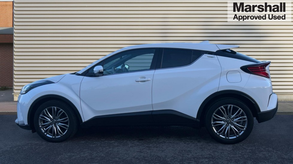 Used Toyota C-HR 2023 for sale - 76415217: Photo 6
