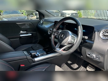 Used Mercedes-Benz GLA 2020 for sale - 75641208: Photo
