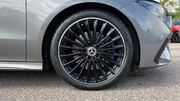 Used Mercedes-Benz CLA 2024 for sale - 76180145: Photo 5