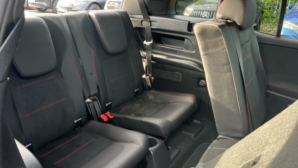 Used Mercedes-Benz GLB 2024 for sale - 76630091: Photo 33