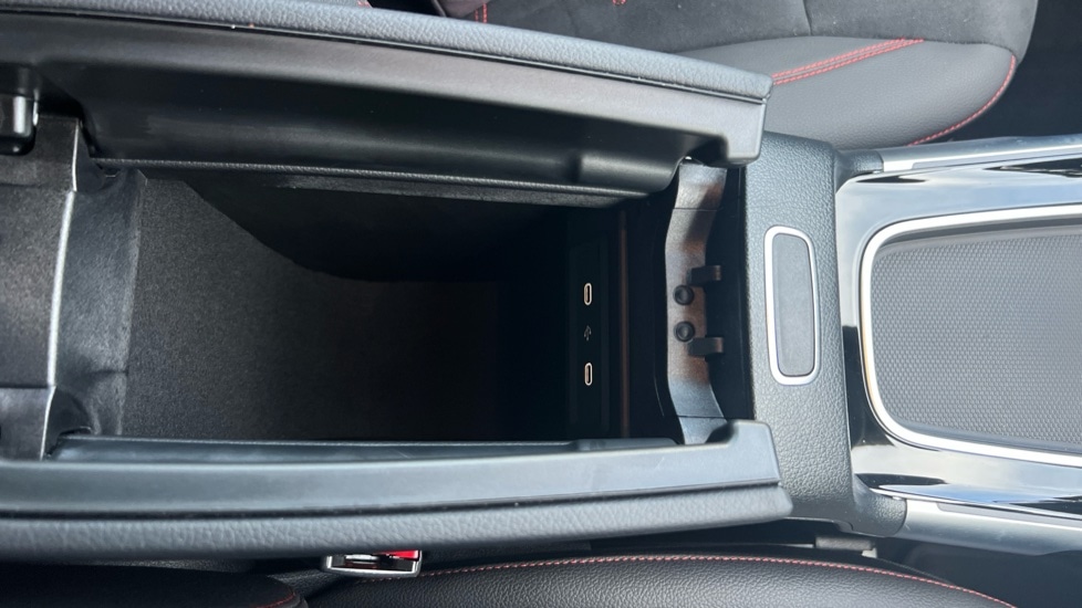 Used Mercedes-Benz GLB 2024 for sale - 76630091: Photo 44