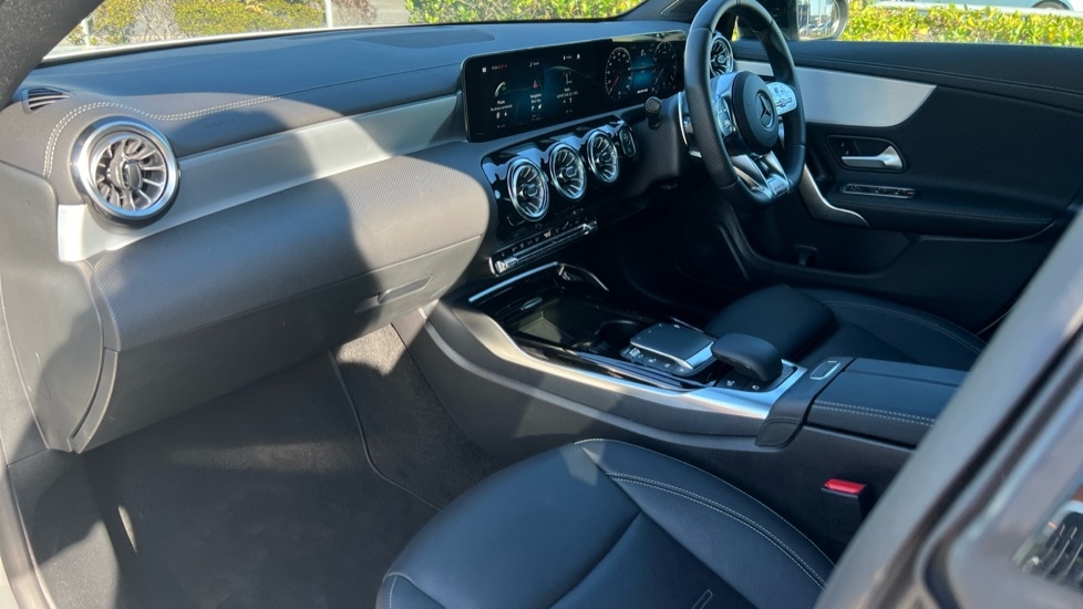 Used Mercedes-Benz CLA 2025 for sale - 76062065: Photo 11