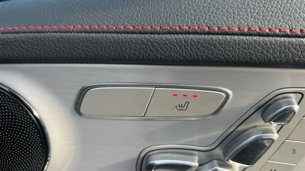 Used Mercedes-Benz GLC 2022 for sale - 76745383: Photo 34