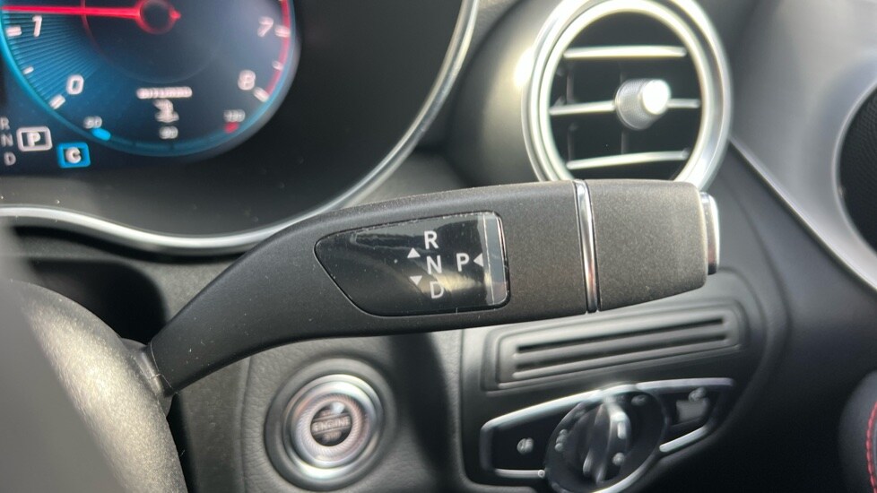 Used Mercedes-Benz GLC 2022 for sale - 76745383: Photo 40