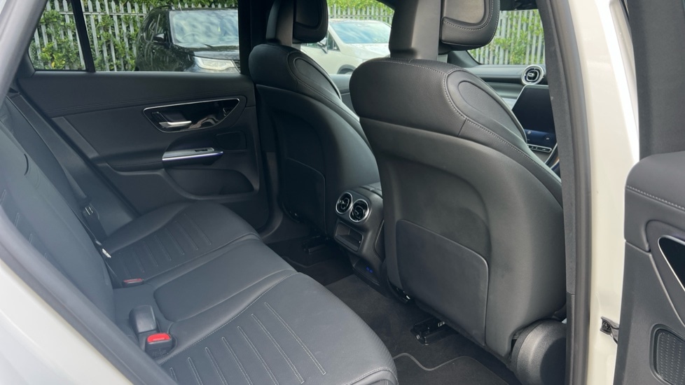 Used Mercedes-Benz GLC 2024 for sale - 76273054: Photo 24