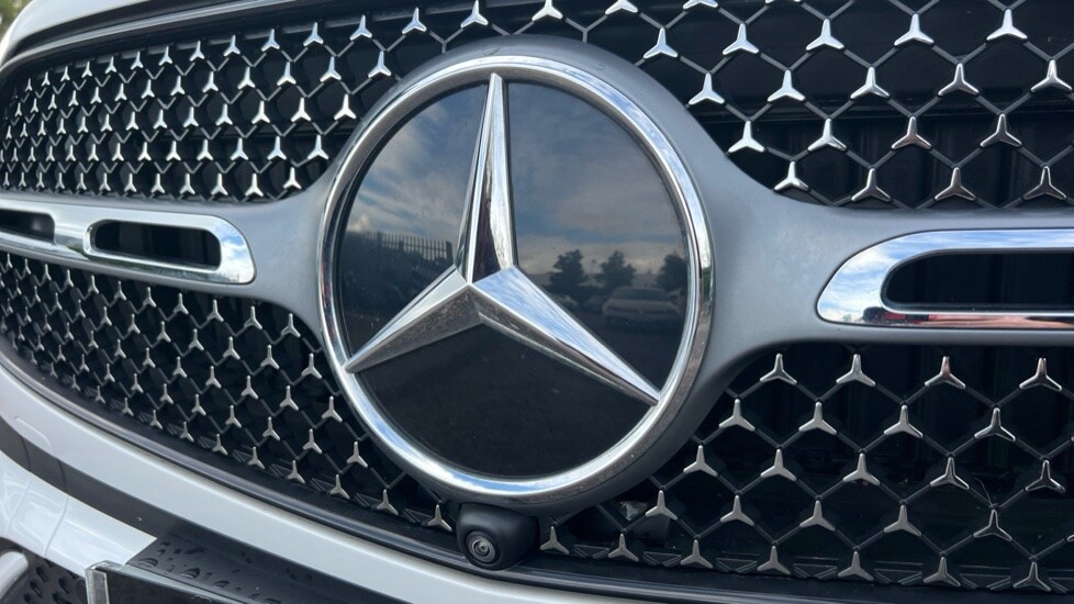 Used Mercedes-Benz GLC 2024 for sale - 76273054: Photo 28