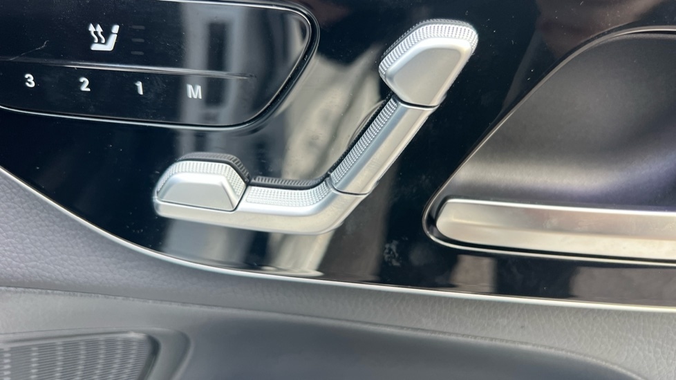 Used Mercedes-Benz GLC 2024 for sale - 76273054: Photo 34
