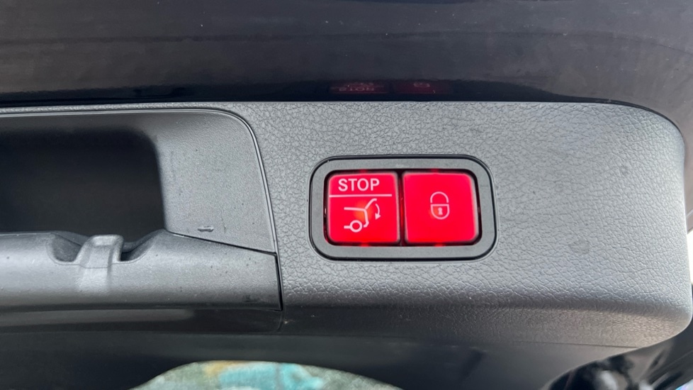 Used Mercedes-Benz GLB 2024 for sale - 77082530: Photo 33