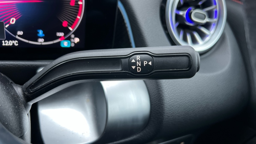 Used Mercedes-Benz GLB 2024 for sale - 77082530: Photo 40