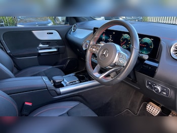 Used Mercedes-Benz EQA 2022 for sale - 76709512: Photo