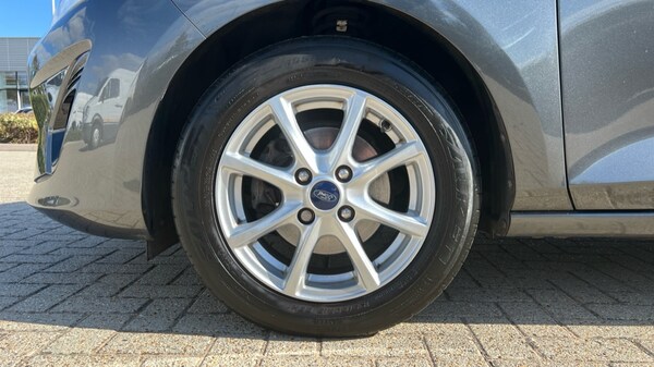 Used Ford Fiesta 2018 for sale - 76229340: Photo 17
