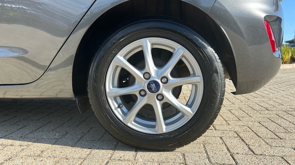 Used Ford Fiesta 2018 for sale - 76229340: Photo 18