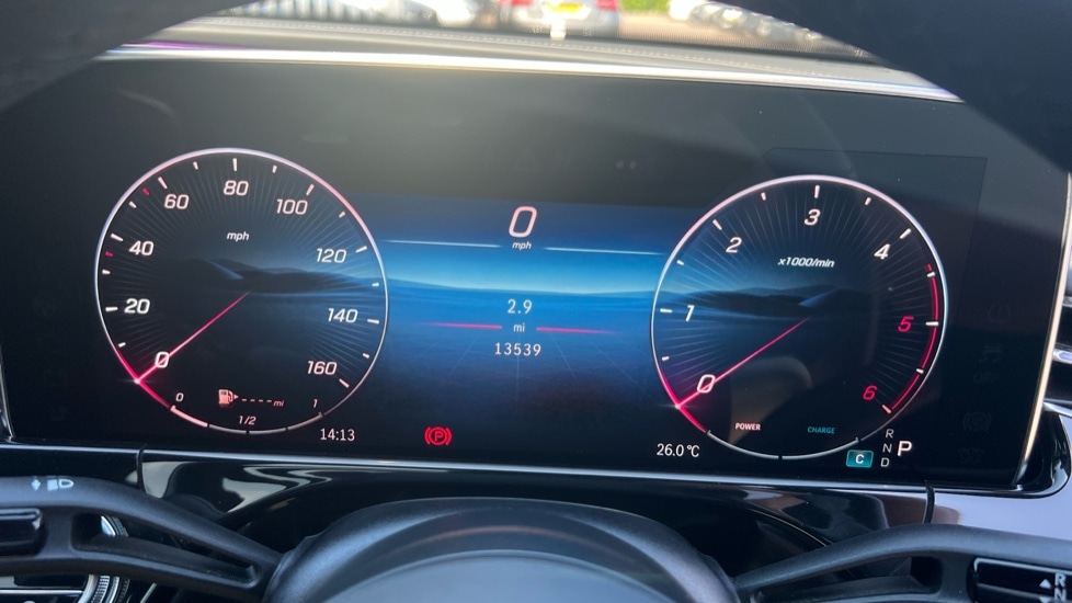 Used Mercedes-Benz E Class 2024 for sale - 76466500: Photo 16