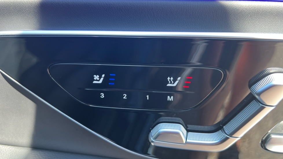 Used Mercedes-Benz E Class 2024 for sale - 76466500: Photo 35