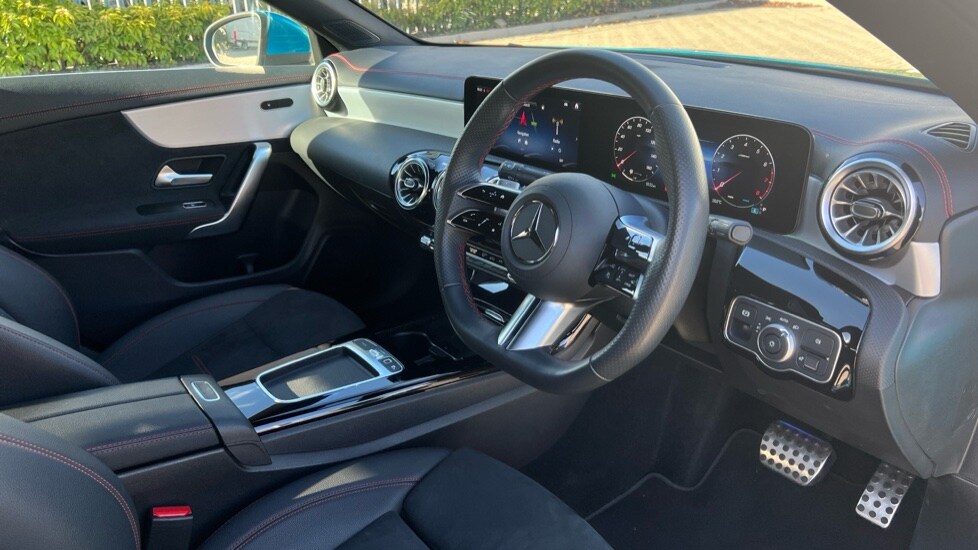 Used Mercedes-Benz CLA 2025 for sale - 76261542: Photo 3