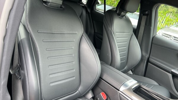 Used Mercedes-Benz GLC 2024 for sale - 76172363: Photo 14