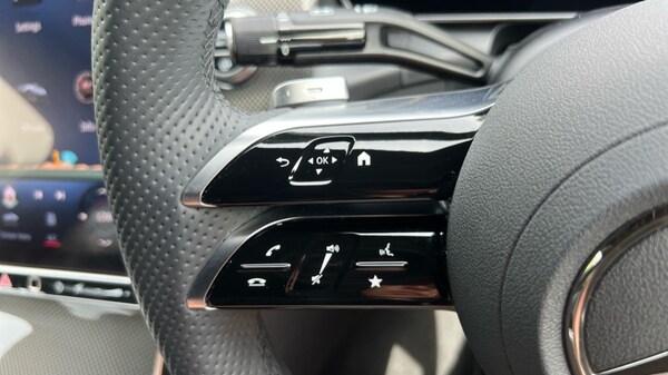 Used Mercedes-Benz GLC 2024 for sale - 76172363: Photo 36
